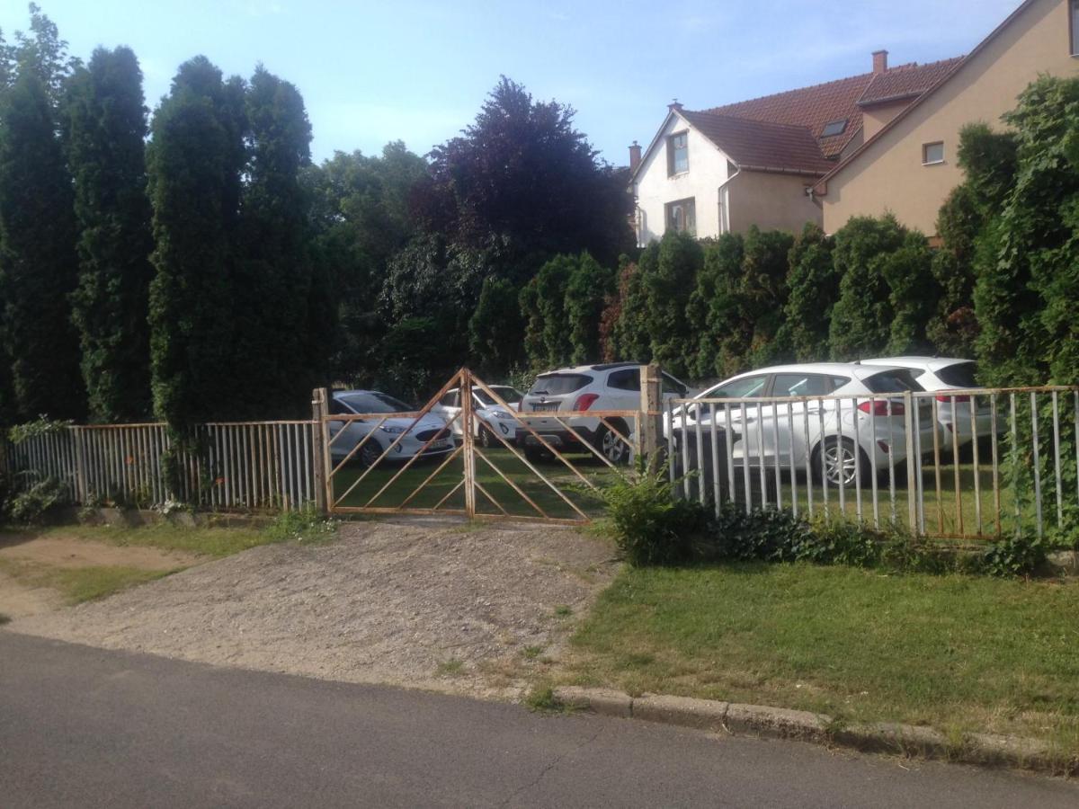 Apartment Kisvolgy Eger Luaran gambar